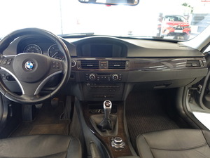 BMW 330 E91 Touring, vm. 2010, 282 tkm (11 / 30)