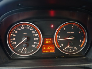 BMW 330 E91 Touring, vm. 2010, 282 tkm (14 / 30)